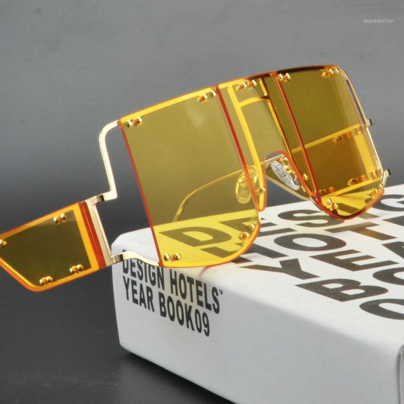 Luxury Square Sunglasses Woman Oversized Female Glasses Gradient Fashion Brand Women Sun Glasses Ladies 2020 Retro Vintage NX1
Luxury Square Sunglasses Woman Oversized Female Glasses Gradient Fashion Brand Women Sun Glasses Ladies 2020 Retro Vintage NX1