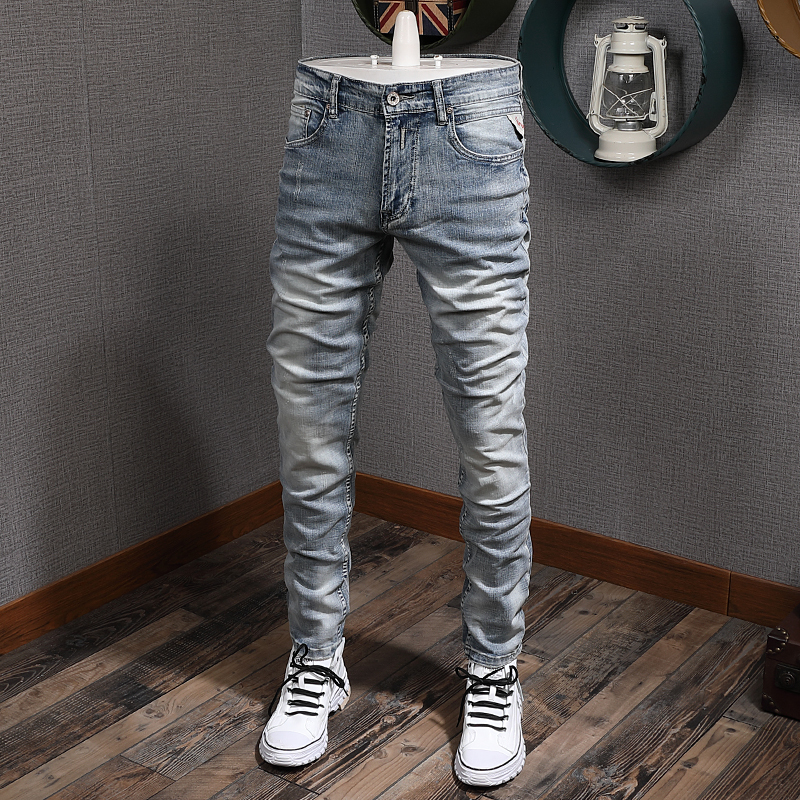 2021 New Italian Style Fashion Light Blue Slim Fit Elastic Ripped Men Denim Pants Streetwear Vintage Designer Jeans Homme Zvur
2021 New Italian Style Fashion Light Blue Slim Fit Elastic Ripped Men Denim Pants Streetwear Vintage Designer Jeans Homme Zvur