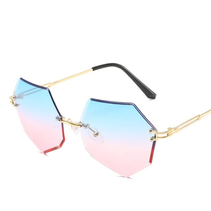 Sunglasses Retro Women's Square Men Metal Frame Gradient Unisex Classic Brand Hexagon Sun Glasses For Female UV400
Sunglasses Retro Women's Square Men Metal Frame Gradient Unisex Classic Brand Hexagon Sun Glasses For Female UV400
