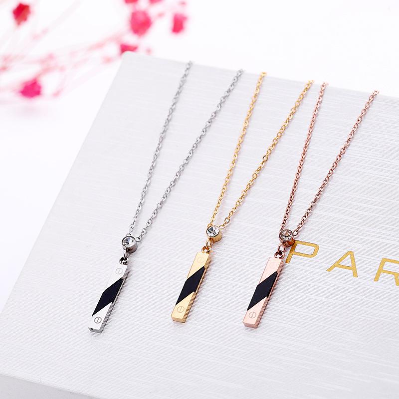 Fashion Jewelry, titanium Jewelry,Classic geometric shell encrusted titanium steel necklace
Fashion Jewelry, titanium Jewelry,Classic geometric shell encrusted titanium steel necklace