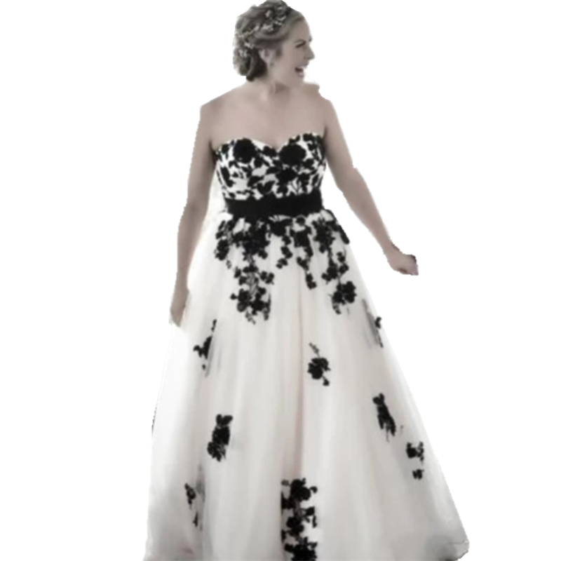 Elegant Black And Ivory A Line Wedding Dress Vintage Sweetheart Long Bridal Gowns Floral Lace Appliques Beach Bride Dresses Gothic Country Tulle Robes