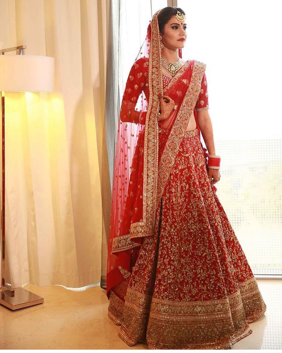 Stuning Vestido 2 En 1 Indian Wedding Dresses with Gold Appliques Beaded Arabic Dubai Bridal Gowns Robe De Soirée De Mariage