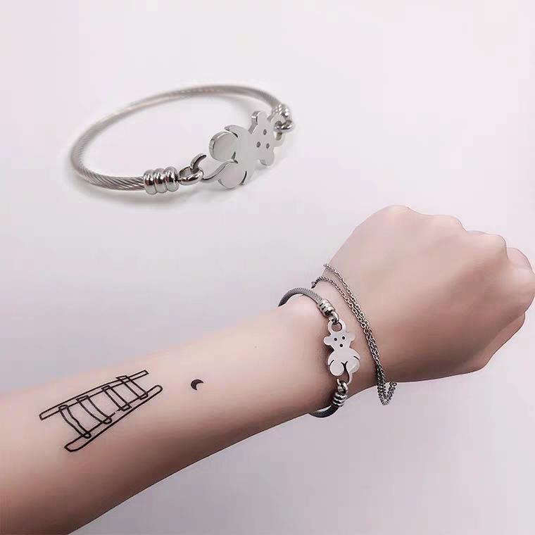 Ins trend hip-hop cub bracelet cute childlike string girl earth cool bundles simple literary titanium steel bracelet
Ins trend hip-hop cub bracelet cute childlike string girl earth cool bundles simple literary titanium steel bracelet
