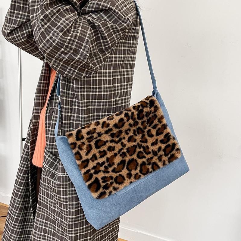 YANIGELAN Denim Fabric Large-Capacity Handbag Vintage Fashion Female Shoulder Bag Simple Reusable Shopping Pack New Torba Wiadro, Brown
YANIGELAN Denim Fabric Large-Capacity Handbag Vintage Fashion Female Shoulder Bag Simple Reusable Shopping Pack New Torba Wiadro, Brown