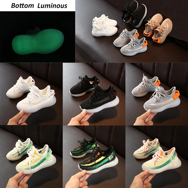 2021 New Bottoms Luminous Soft Infant Kids Running Shoes Reflective Black White Glow Trainer Big Small Boy Girl Children Sneaker 35v20
2021 New Bottoms Luminous Soft Infant Kids Running Shoes Reflective Black White Glow Trainer Big Small Boy Girl Children Sneaker 35v20