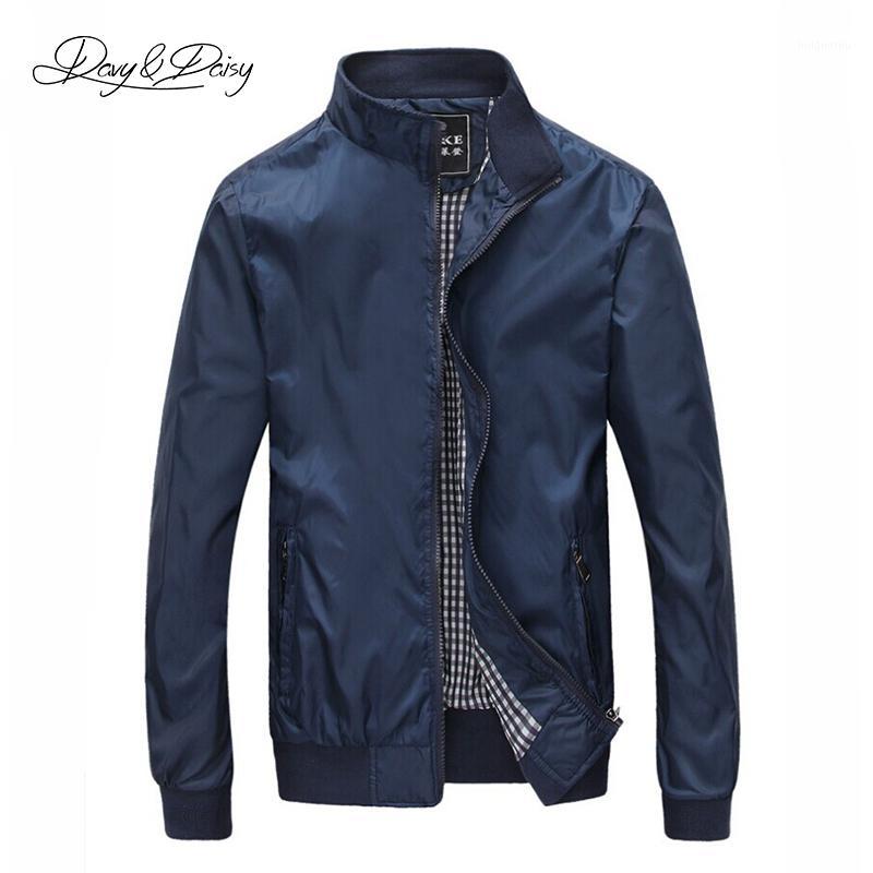 Wholesale- Men Jackets 2016 Autumn Dress Fashion Solid Overcoat Thin Zipper Casual Bomber Jacket Men Business Coats Windbreaker DCT-0181, Blue
Wholesale- Men Jackets 2016 Autumn Dress Fashion Solid Overcoat Thin Zipper Casual Bomber Jacket Men Business Coats Windbreaker DCT-0181, Blue