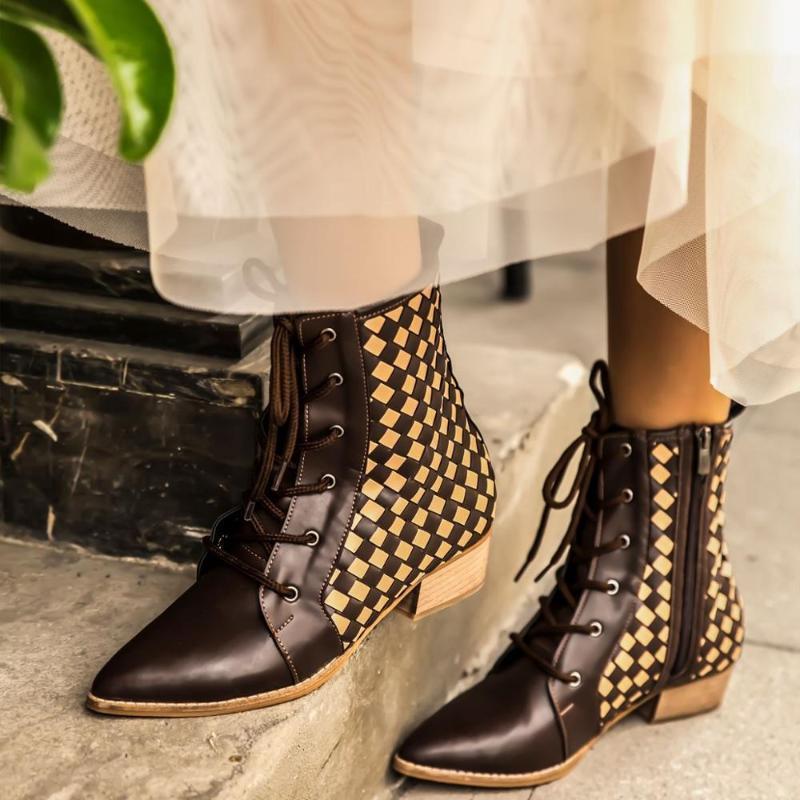 Brown Color PU Leather Laser Cut New Season Winter Autmn 2021 Fashion Lace-Up Zipper Comfortable Stylish Female Lady Women Boots1
Brown Color PU Leather Laser Cut New Season Winter Autmn 2021 Fashion Lace-Up Zipper Comfortable Stylish Female Lady Women Boots1