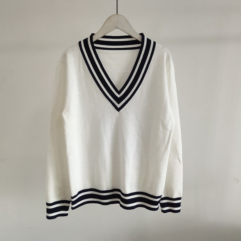 2021ss designer women Academy style fall winter women's new V-neck solid color hollow out long sleeve wool slim fitting Pullover, White;black
2021ss designer women Academy style fall winter women's new V-neck solid color hollow out long sleeve wool slim fitting Pullover, White;black