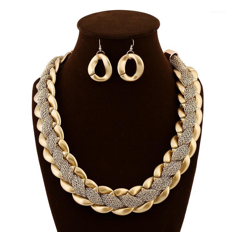 Fashion Golden Necklace Earring Set Silk Winding Exaggerated Necklace Earring Set Birthday Party Wedding Accessories Tempera1, As pic
Fashion Golden Necklace Earring Set Silk Winding Exaggerated Necklace Earring Set Birthday Party Wedding Accessories Tempera1, As pic
