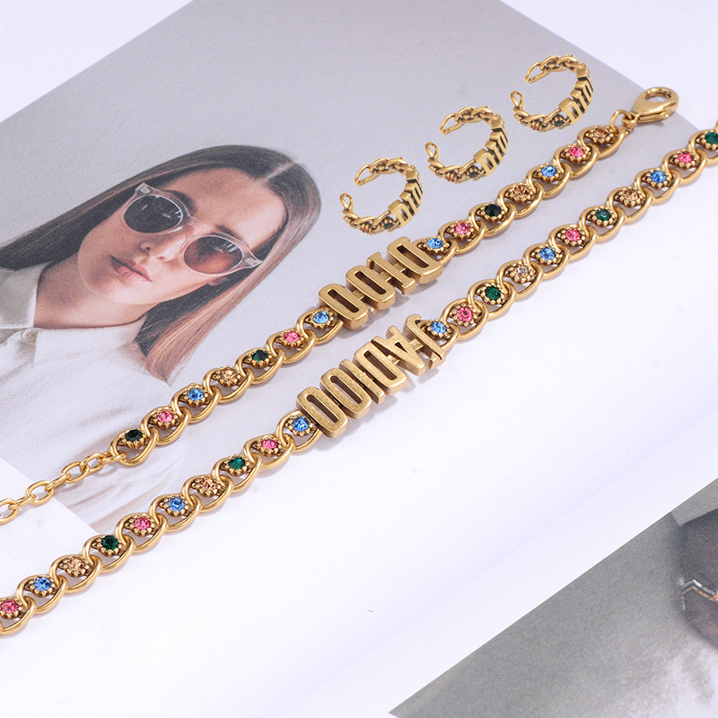 D family letter necklace women's gorgeous colorful zirconium inlaid brass bracelet fashion all-match internet celebrity same ring, J necklace letter pair
D family letter necklace women's gorgeous colorful zirconium inlaid brass bracelet fashion all-match internet celebrity same ring, J necklace letter pair