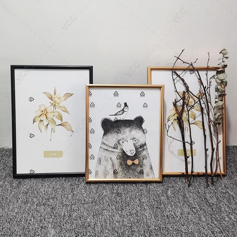 Classic Metal Picture Frame Wall Art Poster Frame For Wall Hanging,Metal Photo Wall,Certificate Frame,Photo Decor
Classic Metal Picture Frame Wall Art Poster Frame For Wall Hanging,Metal Photo Wall,Certificate Frame,Photo Decor