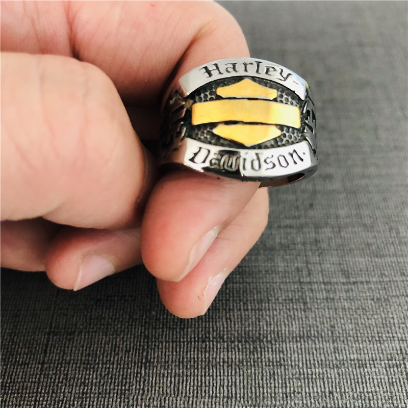 5PCS/lot Size 7-13 Biker Gold Skull Shield Ring 316L Stainless Steel Fashion jewelry Motorcycles Men Boys Biker Style Polish Ring
5PCS/lot Size 7-13 Biker Gold Skull Shield Ring 316L Stainless Steel Fashion jewelry Motorcycles Men Boys Biker Style Polish Ring