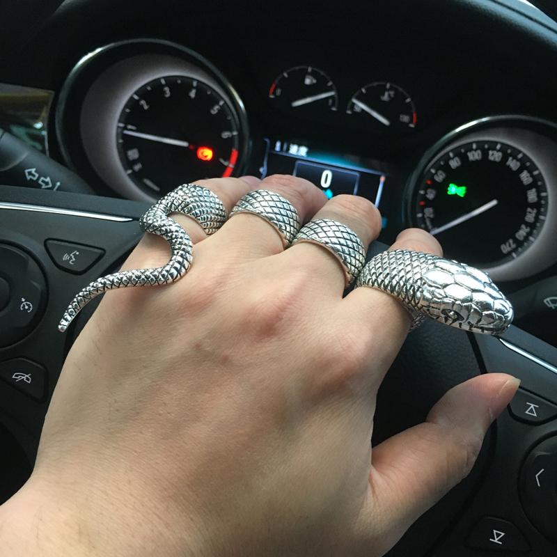 PHYANIC 4PCS/Set Metalic Gothic Hip Hop Fashion Snake Finger Ring Vintage Carved Punk Hit Rings for Women Girls Party Jewelry
PHYANIC 4PCS/Set Metalic Gothic Hip Hop Fashion Snake Finger Ring Vintage Carved Punk Hit Rings for Women Girls Party Jewelry