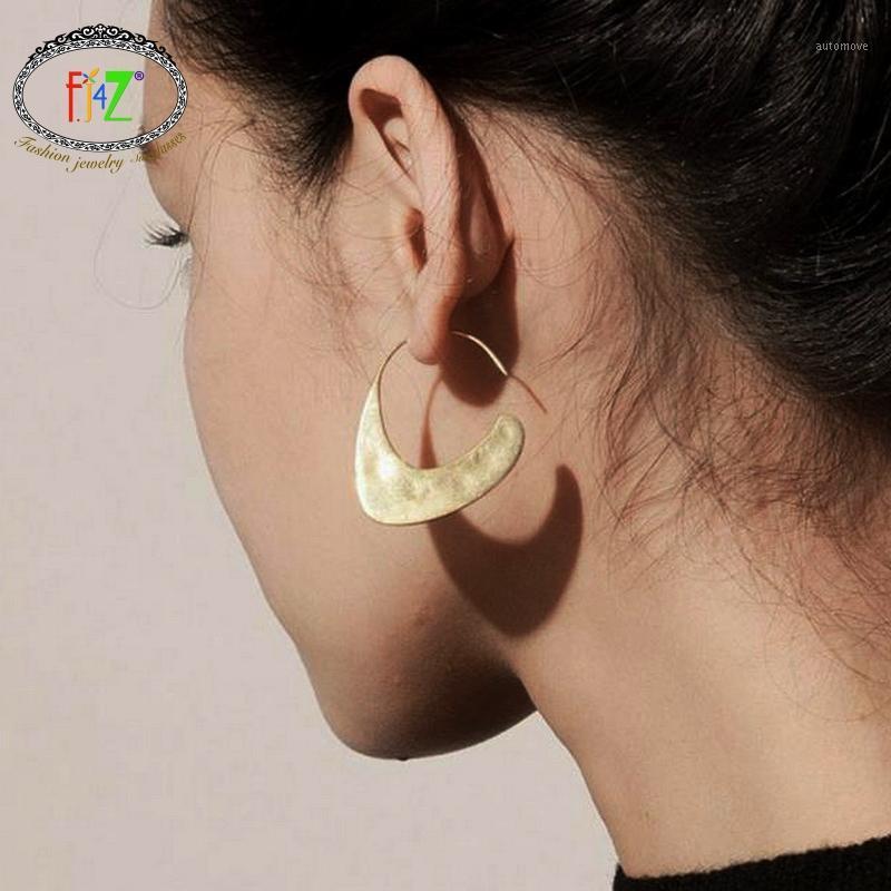 F.J4Z Hot Sale Women Hoop Earrings Popular Brand Simple Metal Round Earrings Hoop Minimalist Jewelry Bringo Bijoux1