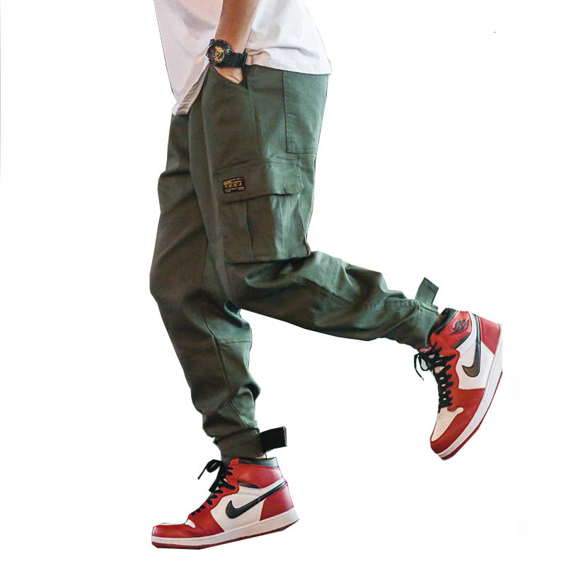 2021 New Mens Streetwear Joogers Pants Black Sweatpant Male Hiphop Autumn Pockets Trousers Overalls Men Joggers Qfi9, Black(asian size)
2021 New Mens Streetwear Joogers Pants Black Sweatpant Male Hiphop Autumn Pockets Trousers Overalls Men Joggers Qfi9, Black(asian size)
