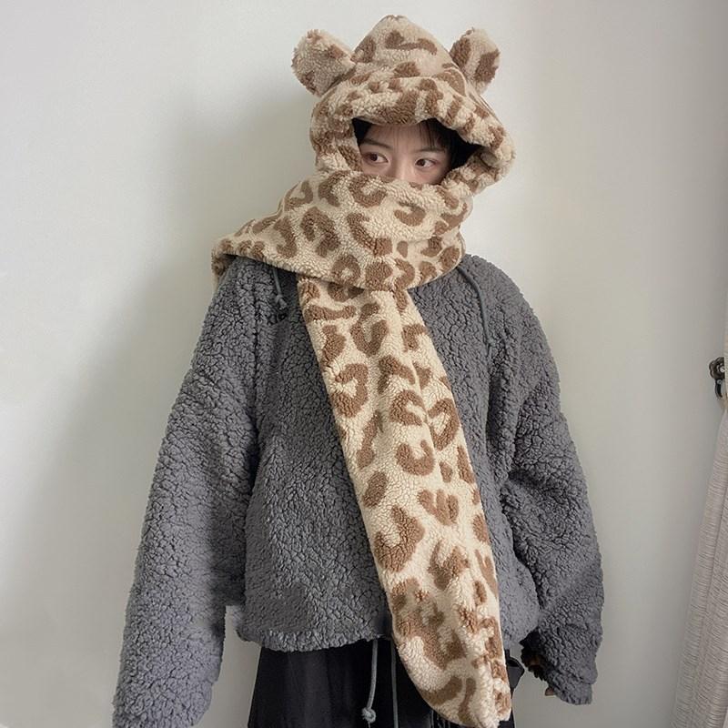 Y2K Aesthetics Bucket Hat Black White Leopard E Girl Winter Warm Animal Cartoons Scarf Hat Accessories Cute Plush Cap Hats
Y2K Aesthetics Bucket Hat Black White Leopard E Girl Winter Warm Animal Cartoons Scarf Hat Accessories Cute Plush Cap Hats