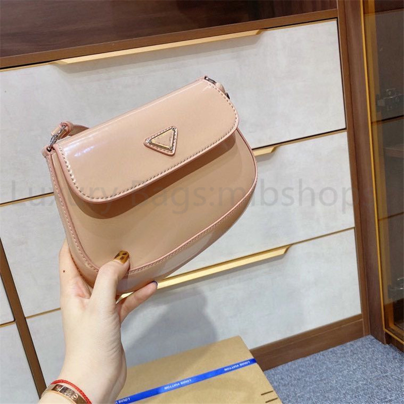 Top Quality Luxury Fashion Shoulder Bags glossy Handbags Women fashion Designer Crossbody Bags Women Ladies Half Moon 2021 Axillary Handbags, No bags
Top Quality Luxury Fashion Shoulder Bags glossy Handbags Women fashion Designer Crossbody Bags Women Ladies Half Moon 2021 Axillary Handbags, No bags