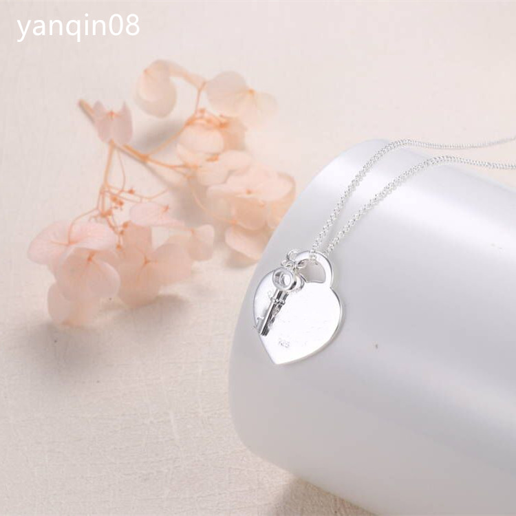 New Style 925 Silver Love Necklace Charm Heart Pendant Necklace Key Women DIY Jewelry Gift Clavicle Chain Q0127
