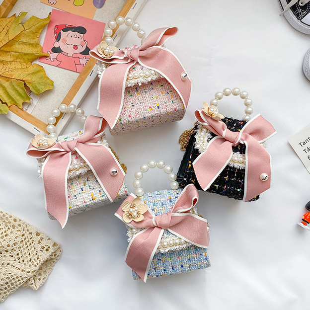 Girls Fashion Bags New Arrival Messenger Bag Girl Princess Style Pearl Shoulder Bag Mini Baby Outing Chain Bag for Kids, Blue
Girls Fashion Bags New Arrival Messenger Bag Girl Princess Style Pearl Shoulder Bag Mini Baby Outing Chain Bag for Kids, Blue