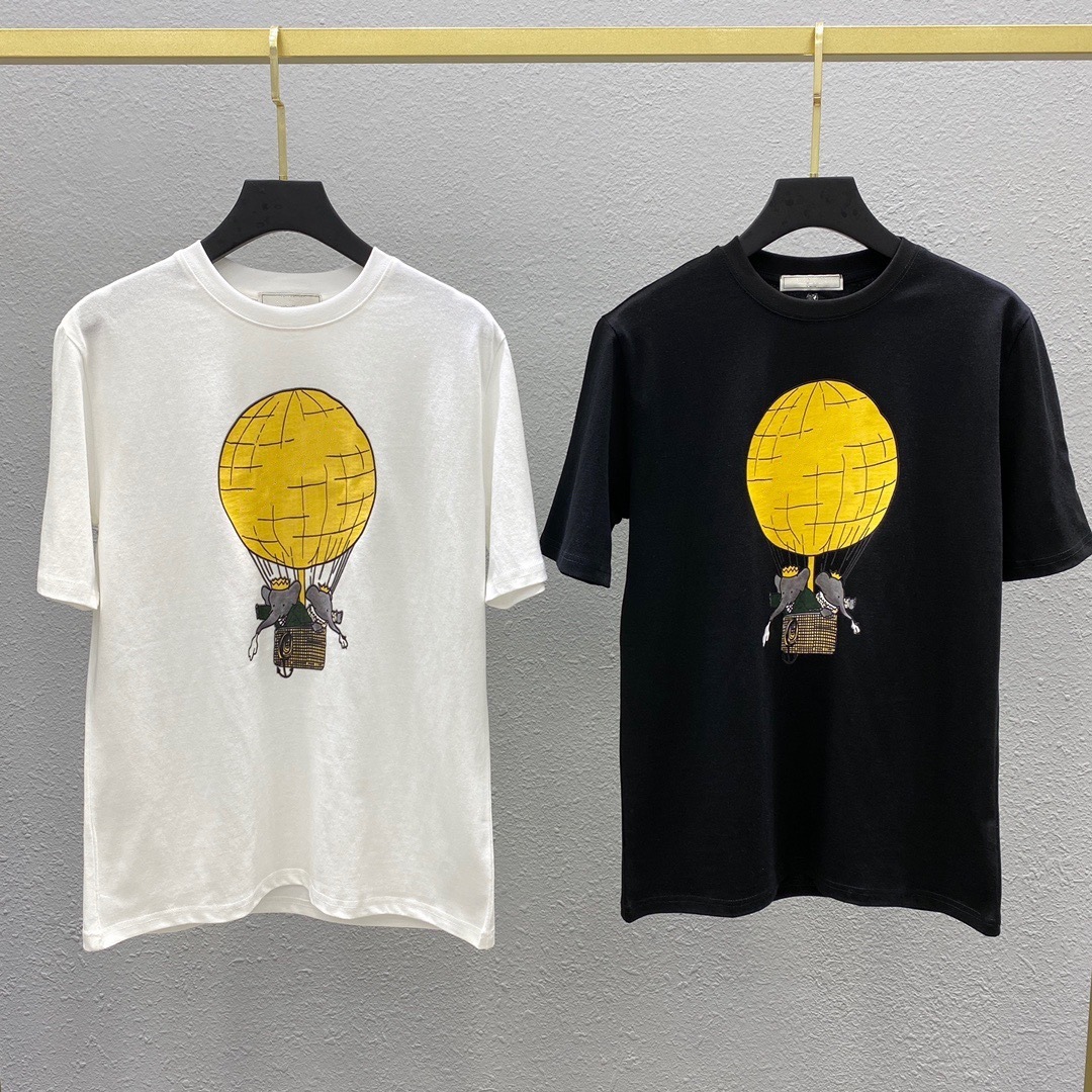 Fashion digital printing short sleeve t-shirt men' and women' lovers wear small embroidery top round neck sleeve loose T-shirt, Black
Fashion digital printing short sleeve t-shirt men' and women' lovers wear small embroidery top round neck sleeve loose T-shirt, Black