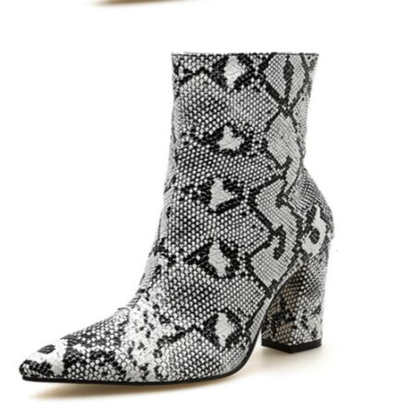 New Standard Female Snake Boots Snug Light Fashion to Slip Wear Women's Shoes Rp4f, 01
New Standard Female Snake Boots Snug Light Fashion to Slip Wear Women's Shoes Rp4f, 01