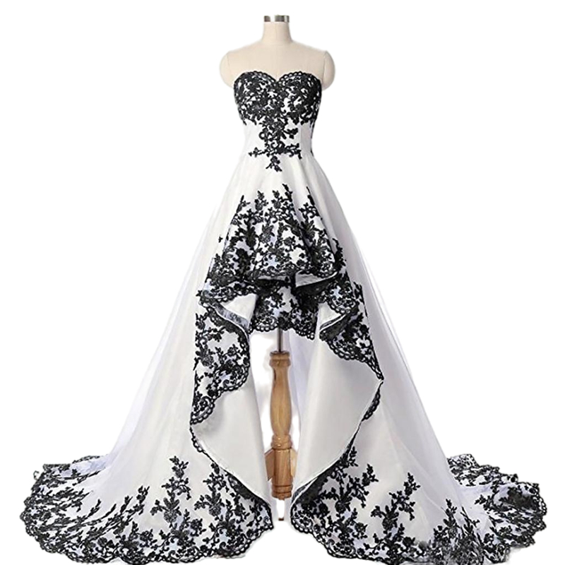 Gothic Black And White A Line Wedding Dress Sweetheart High Low Bridal Gowns Lace Appliqued Robe De Mariee Vintage Short Front Long Back Garden Bride 