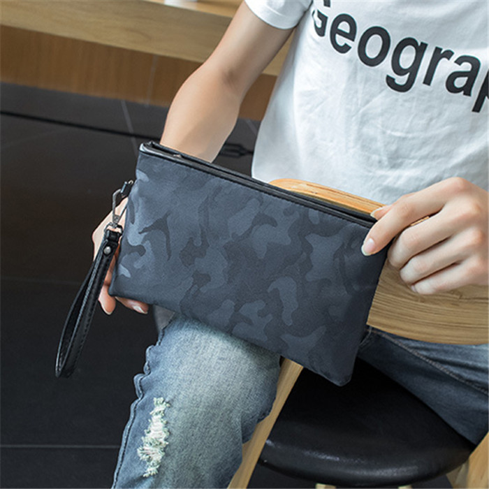 Factory wholesale men bag portable waterproof Oxford fashion wrist handbag multifunctional camouflage mobile phone bags outdoor leisure storage walle, Black(printing box packaging)
Factory wholesale men bag portable waterproof Oxford fashion wrist handbag multifunctional camouflage mobile phone bags outdoor leisure storage walle, Black(printing box packaging)