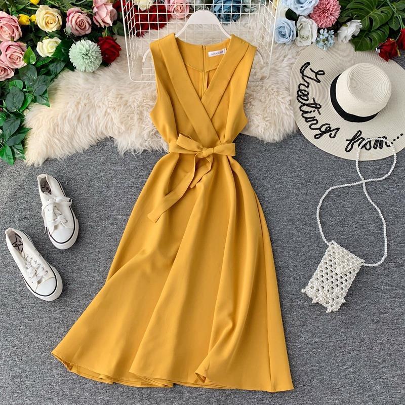 2021 slim v neck summer midi long bandage dress vestido de festa party tank sundress women casual elegant a-line tie vestidos, Black;gray
2021 slim v neck summer midi long bandage dress vestido de festa party tank sundress women casual elegant a-line tie vestidos, Black;gray
