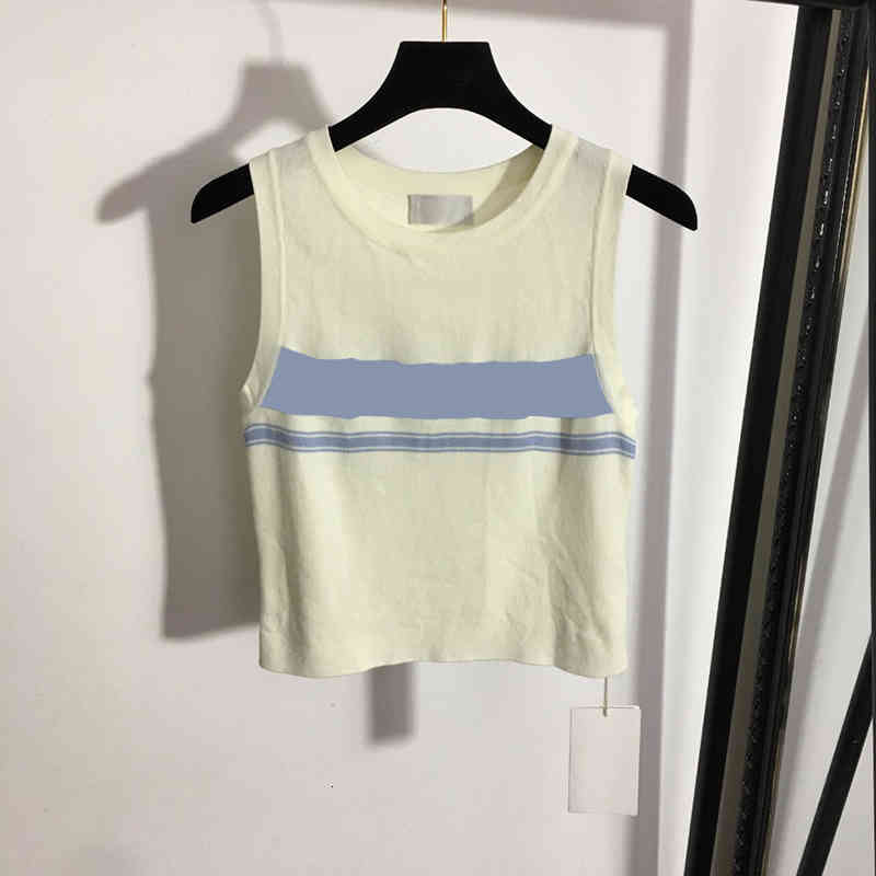Bustiers & Corsets Vests Women Knit Fashion Letter Embroidery 2 Colors Soft Touch Female Brand Tops U2L6, 2# packaging bag
Bustiers & Corsets Vests Women Knit Fashion Letter Embroidery 2 Colors Soft Touch Female Brand Tops U2L6, 2# packaging bag