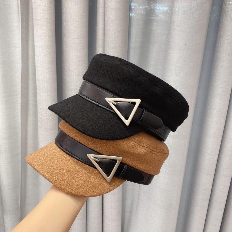 2021 New Autumn Spring Woolen Cloth Triangle Button Fashion All-match Octagonal Hat Men Women Popular Leisure Visors Cap, Black
2021 New Autumn Spring Woolen Cloth Triangle Button Fashion All-match Octagonal Hat Men Women Popular Leisure Visors Cap, Black