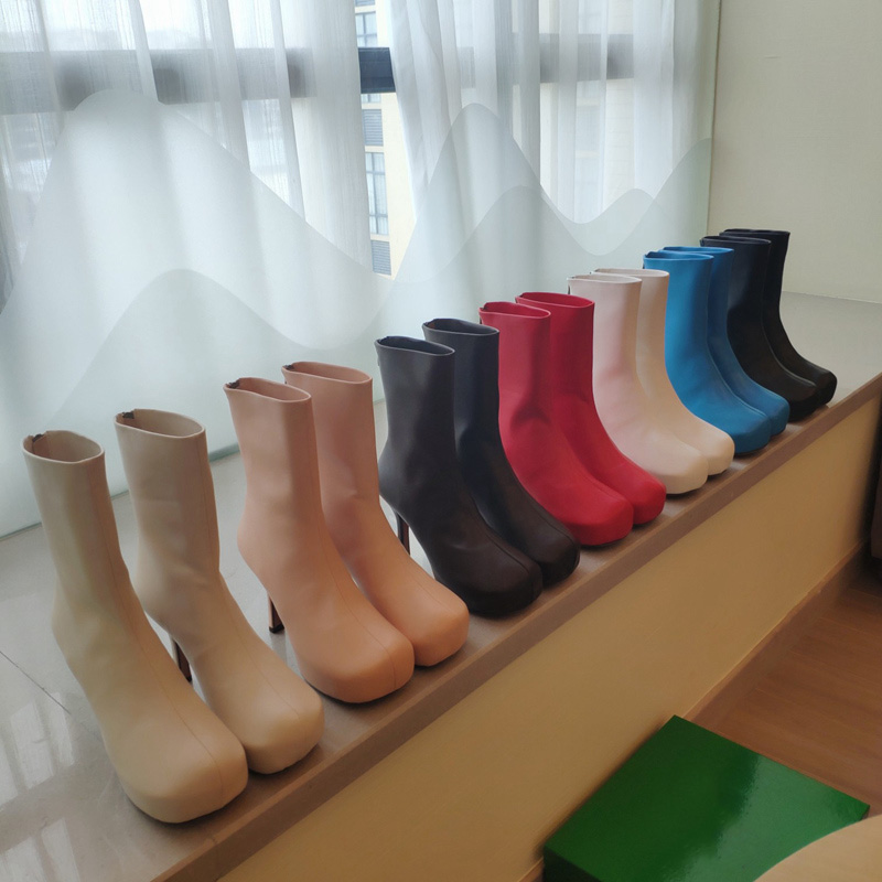 High quality women booties BLOC BOOTS fashion luxury women shoes heels stretch leather ankle boot woman booties designer boots, Red
High quality women booties BLOC BOOTS fashion luxury women shoes heels stretch leather ankle boot woman booties designer boots, Red