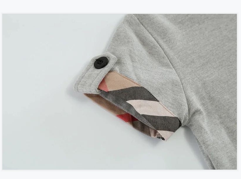 2024 Boys Plaid Cotton T-Shirts Short Sleeve Turn-Down Collar Casual Summer Tops for Kids Gray y250607BG48