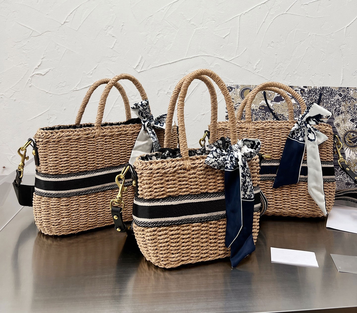 First high quality crossbody bag natural wicker and oblique jacquard casual rattan women handbags large capacity messenger bag, I need to see other bags
First high quality crossbody bag natural wicker and oblique jacquard casual rattan women handbags large capacity messenger bag, I need to see other bags