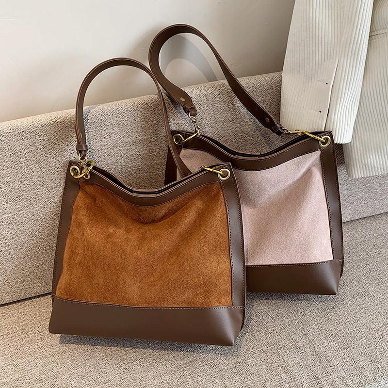 Casual Tote Bag Lady Large Capacity Shopper Women Shoulder Bag Soft Nubuck leather Hobo Bags High Quality Women Handbag 2021 New, Pink
Casual Tote Bag Lady Large Capacity Shopper Women Shoulder Bag Soft Nubuck leather Hobo Bags High Quality Women Handbag 2021 New, Pink