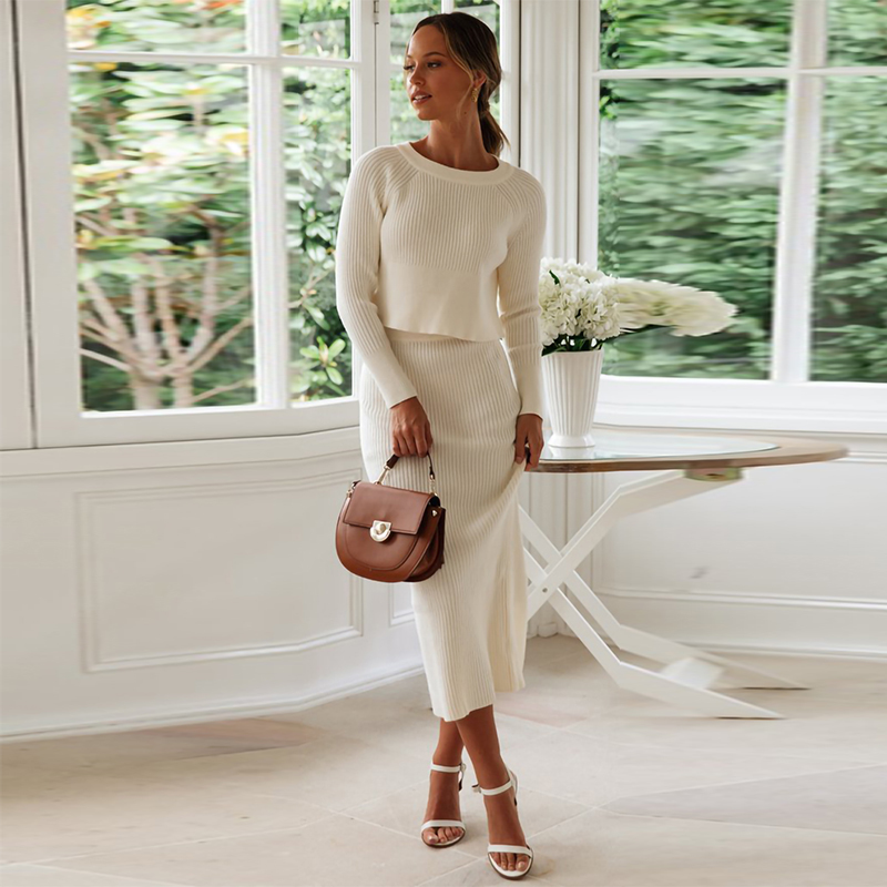 Knitted 2 Piece Set Women Skirts Long Sleeve Crop TopsPencil Skirt 2 Piece Set Woman SweaterKnitted Skirt Set Winter Suit 201102