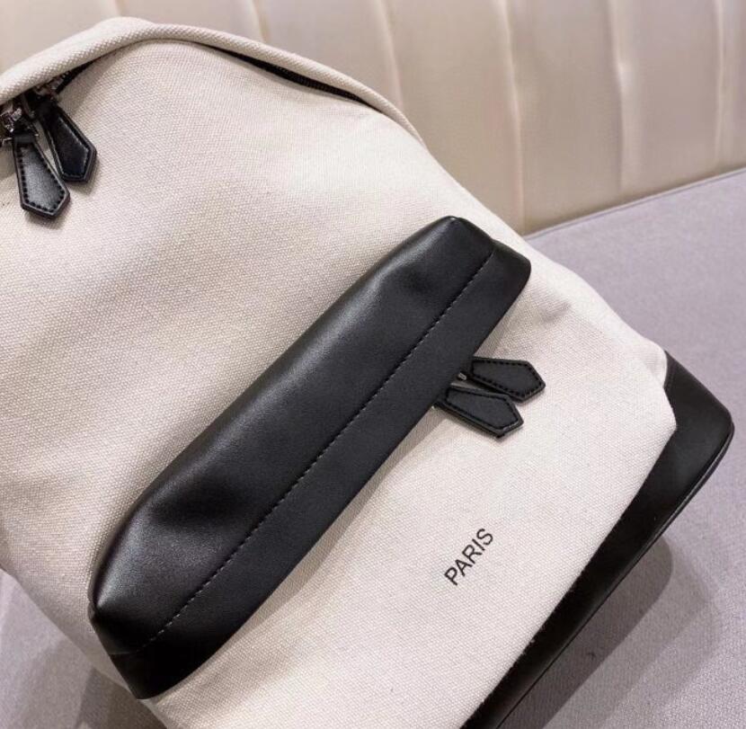 Designers Large Capacity Couples Backpacks Fashion Man Travel Bag Student School Bags Women Senior Canvas Backpack, Black
Designers Large Capacity Couples Backpacks Fashion Man Travel Bag Student School Bags Women Senior Canvas Backpack, Black