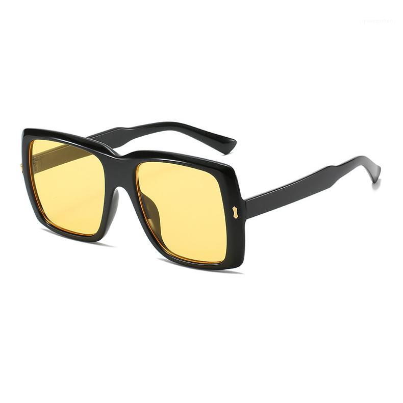 Square Women Sunglasses Oversize Vintage Large Frame Retro Gradient Plastic Material Lenses 9073 UV400 Eyewear1
Square Women Sunglasses Oversize Vintage Large Frame Retro Gradient Plastic Material Lenses 9073 UV400 Eyewear1