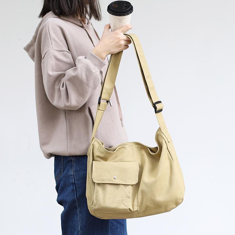 Korea Casual Canvas women messenger bags Large capacity female Shoulder bags bolsas feminina student Crossbody khaki, Beige
Korea Casual Canvas women messenger bags Large capacity female Shoulder bags bolsas feminina student Crossbody khaki, Beige