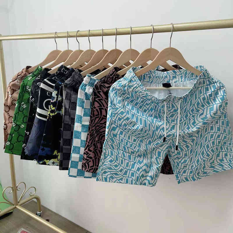 22 Mens Shorts Summer Designers Casual Sports Fashion Quick Drying Men Beach Pants Black and White Asian Size M-3XL, Extra amount
22 Mens Shorts Summer Designers Casual Sports Fashion Quick Drying Men Beach Pants Black and White Asian Size M-3XL, Extra amount