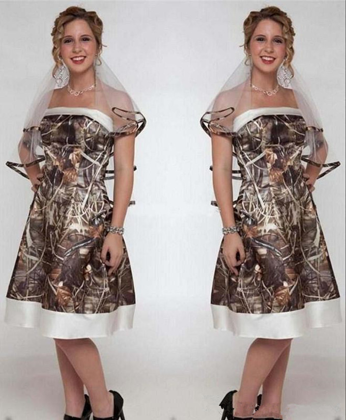 Summer Short Camo Wedding Dresses Strapless Zipper Back Vestidos De Novia A Line Maid of Honor Dress with Veils, White
Summer Short Camo Wedding Dresses Strapless Zipper Back Vestidos De Novia A Line Maid of Honor Dress with Veils, White
