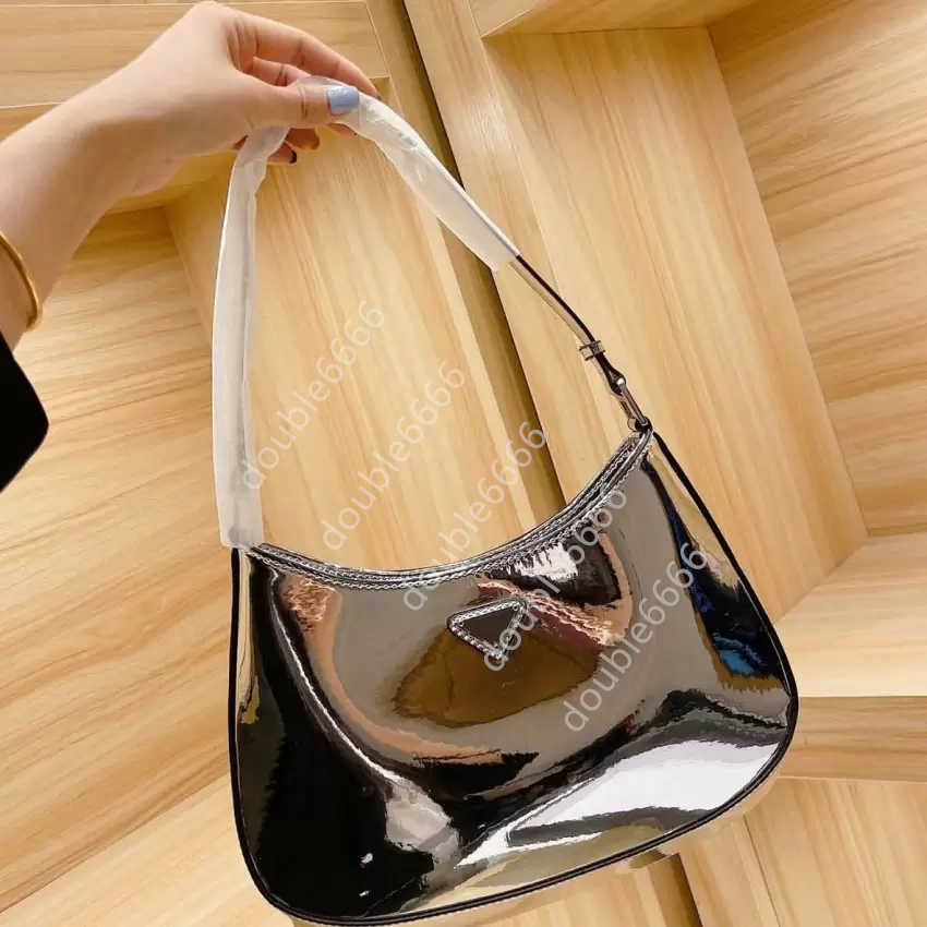 2022 5A quality Luxurys Designers Fashion Brushed Shoulder Bag For Women Bags Backpack Cross Body Pack Womens Leather Handbag Lady Messenger Bag with box
2022 5A quality Luxurys Designers Fashion Brushed Shoulder Bag For Women Bags Backpack Cross Body Pack Womens Leather Handbag Lady Messenger Bag with box