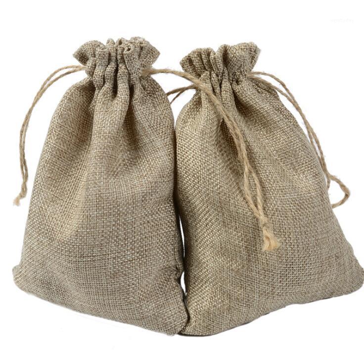 30pcs/lot 15x20cm Natural Jute Bags Small Drawstring Gift Bag Incense Storage Linen Bags Favor Charm Jewelry Packaging1
30pcs/lot 15x20cm Natural Jute Bags Small Drawstring Gift Bag Incense Storage Linen Bags Favor Charm Jewelry Packaging1