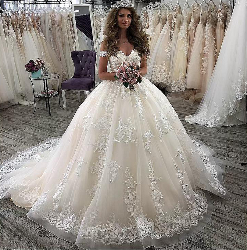 Off Shoulder Lace Ball Gown Wedding Dresses 2021 with Appliques Short Sleeves Court Train Tulle Plus Size Bridal Gowns, White
Off Shoulder Lace Ball Gown Wedding Dresses 2021 with Appliques Short Sleeves Court Train Tulle Plus Size Bridal Gowns, White