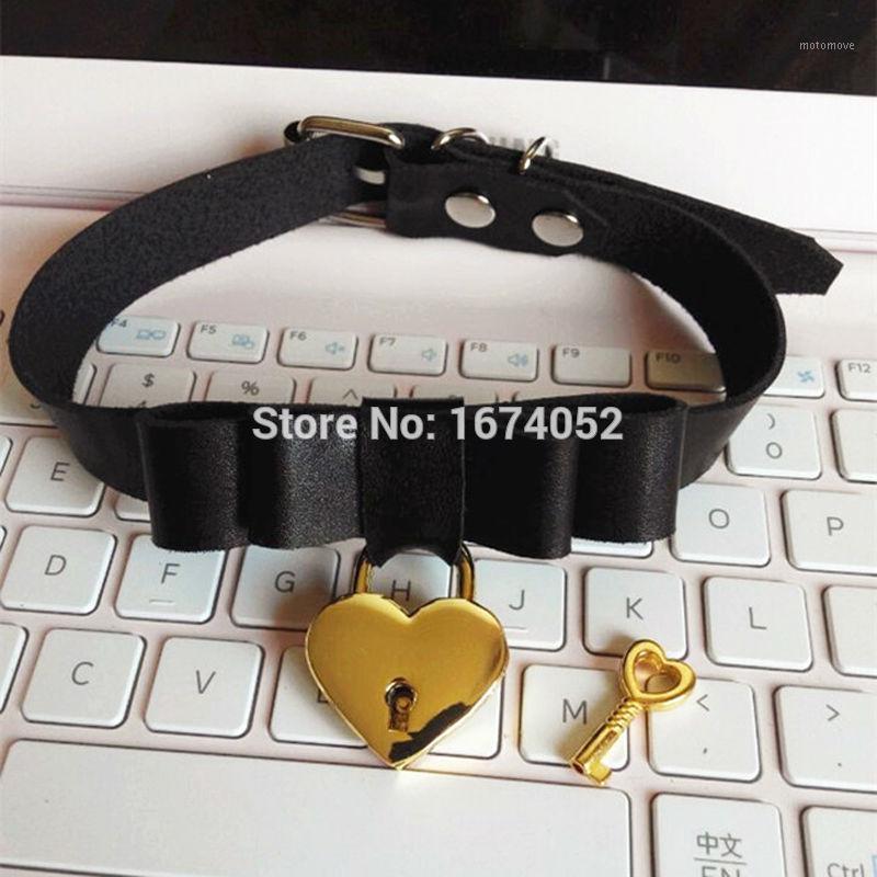 Punk Harajuku Handmade Lolita Cute Leather Choker with Bow Love Heart Locket Key Choker Necklace1
Punk Harajuku Handmade Lolita Cute Leather Choker with Bow Love Heart Locket Key Choker Necklace1
