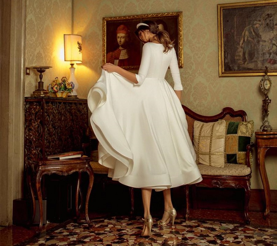 New Simple White Tea-length Wedding Dresses with Half Sleeve Soft Satin Beach Boho Bridal Gown Princess Party Dress Cheap 2021