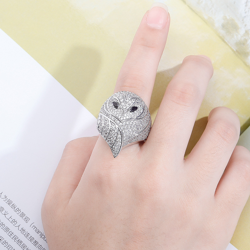 New Fashion Personalized Full Diamond Iced Out Owl Finger Band Ring Bling Cubic Zirconia Hip Hop Unisex Rings Bijoux Jewelry for Men Women