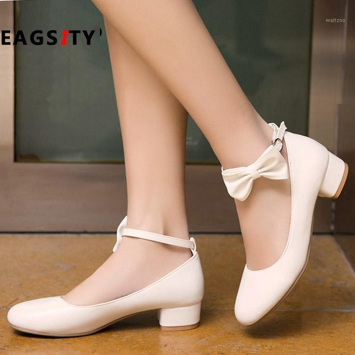 EAGSITY women shoes Mary Jane block heel ankle strap round toe shallow fashion heel pumps party cute wedding shoes1, Beige
EAGSITY women shoes Mary Jane block heel ankle strap round toe shallow fashion heel pumps party cute wedding shoes1, Beige
