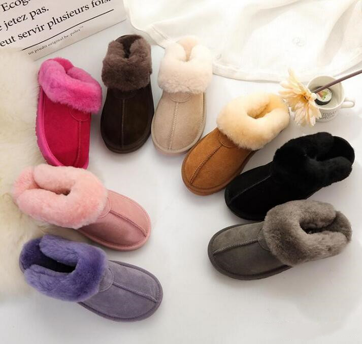 Hot sell Classic 51250 Warm slippers goat skin sheepskin snow boots Martin boots short women boots keep warm shoes Factory discount, Black
Hot sell Classic 51250 Warm slippers goat skin sheepskin snow boots Martin boots short women boots keep warm shoes Factory discount, Black