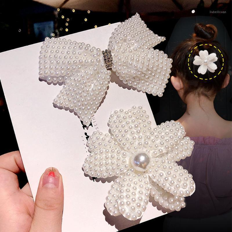 1pcs White Pearl Hair Bows Hair Clips For Girls Kids Shiny Rhinestone Pins Sweet Headwear Barrette Women Accessories1
1pcs White Pearl Hair Bows Hair Clips For Girls Kids Shiny Rhinestone Pins Sweet Headwear Barrette Women Accessories1