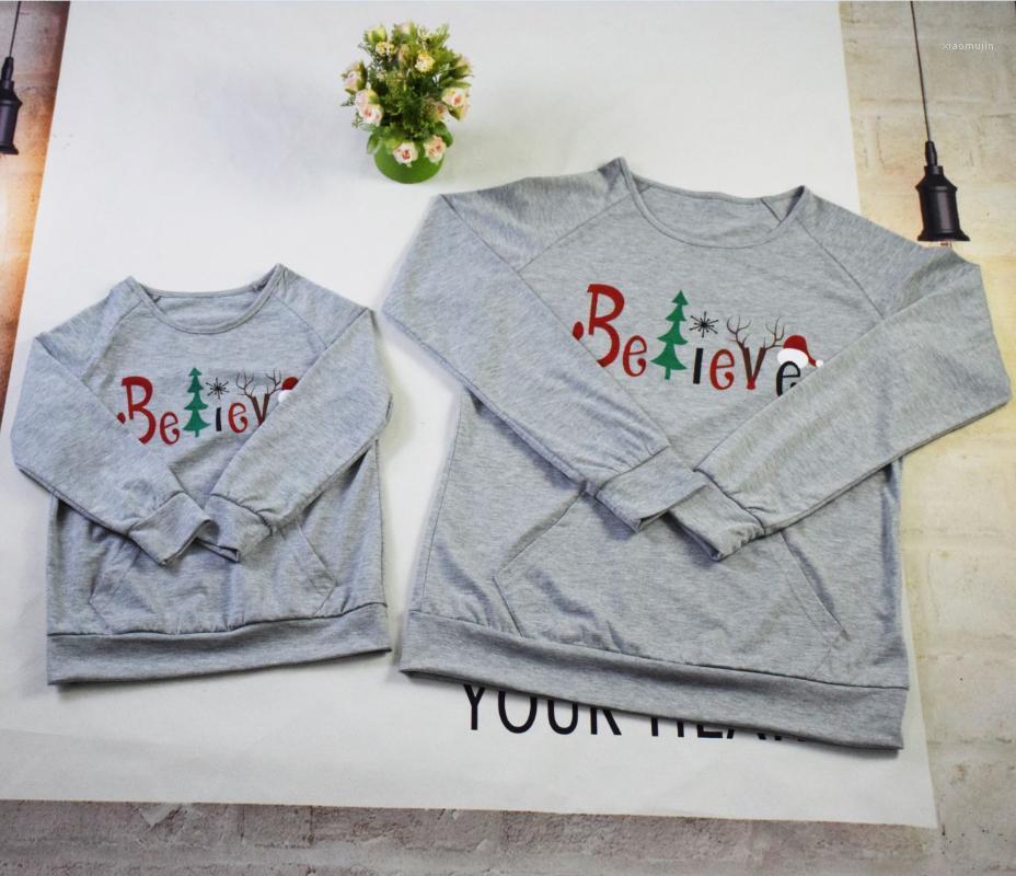 2020 England raglan long sleeve pocket Christmas sweater T-shirt parent-child wear women' clothing1
2020 England raglan long sleeve pocket Christmas sweater T-shirt parent-child wear women' clothing1